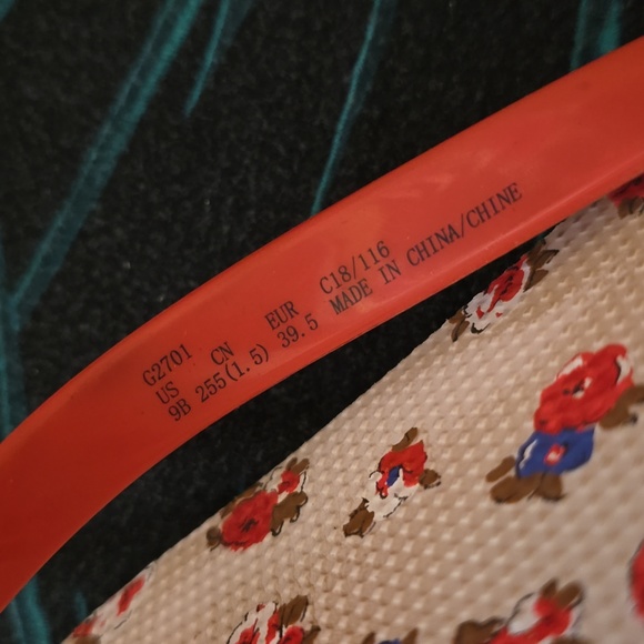 Coach Floral Flips - Picture 3 of 4